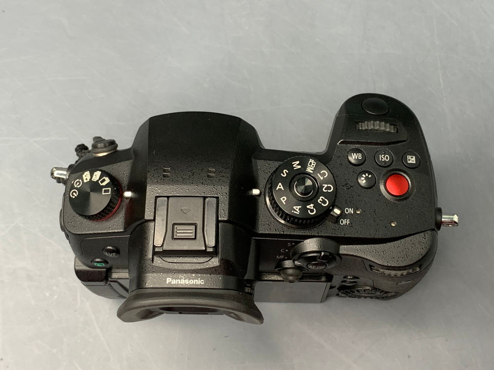 Panasonic Lumix DC-GH5 II Body 5680 кадров