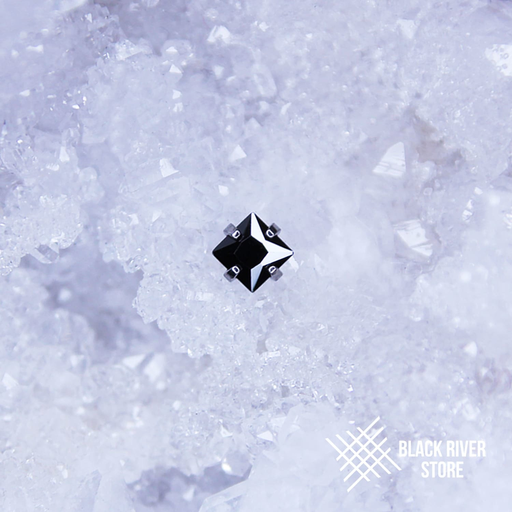 Square IG Black