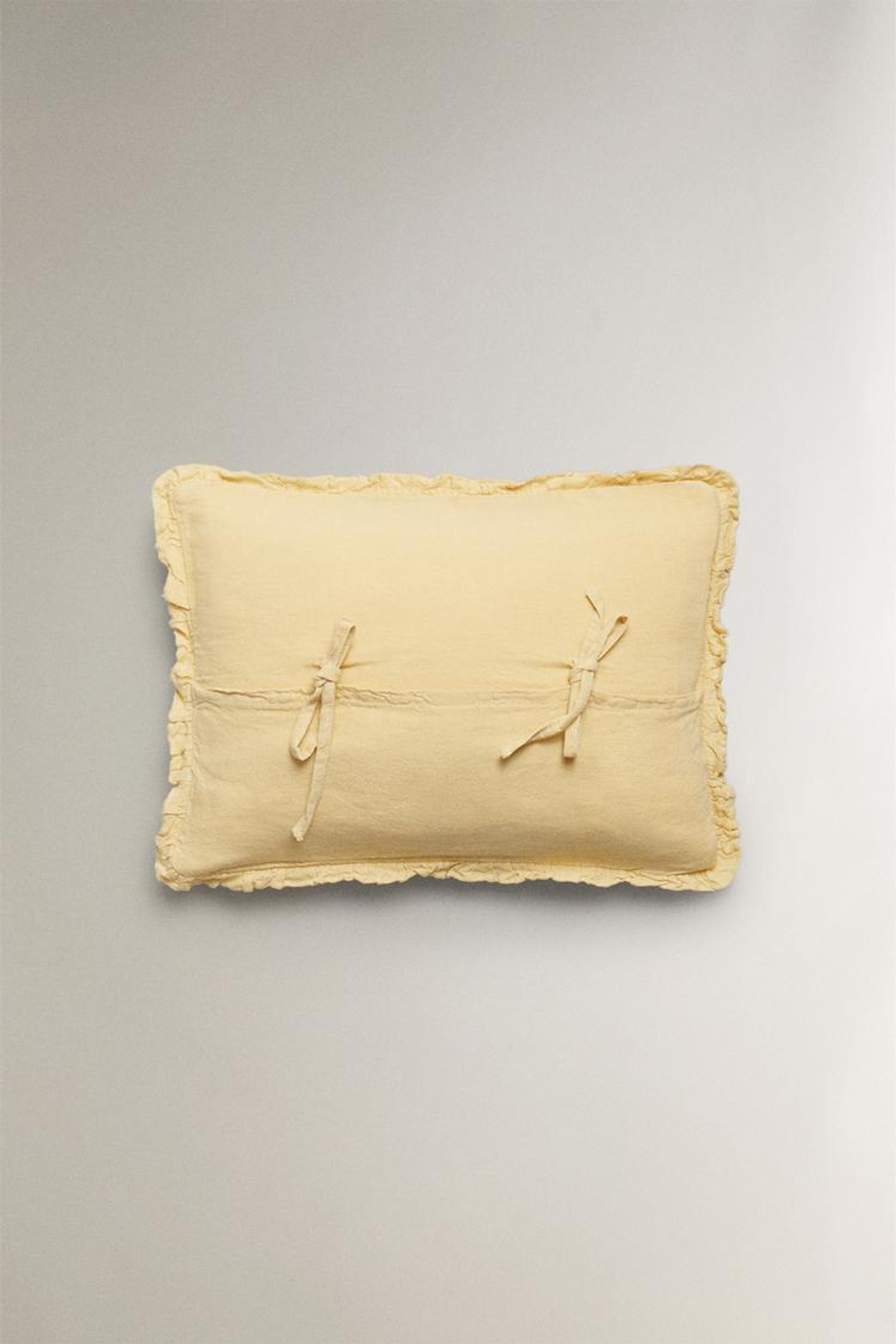 ZARA HOME ЛЬНЯНОЙ ЧЕХОЛ ДЛЯ ДЕКОРАТИВНОЙ ПОДУШКИ, ЖЕЛТЫЙ