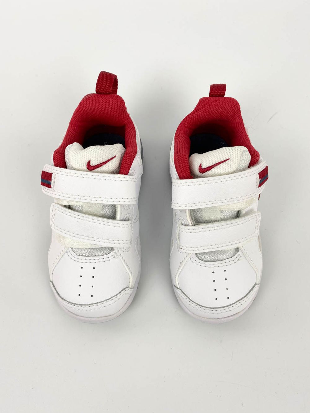 Кроссовки Nike