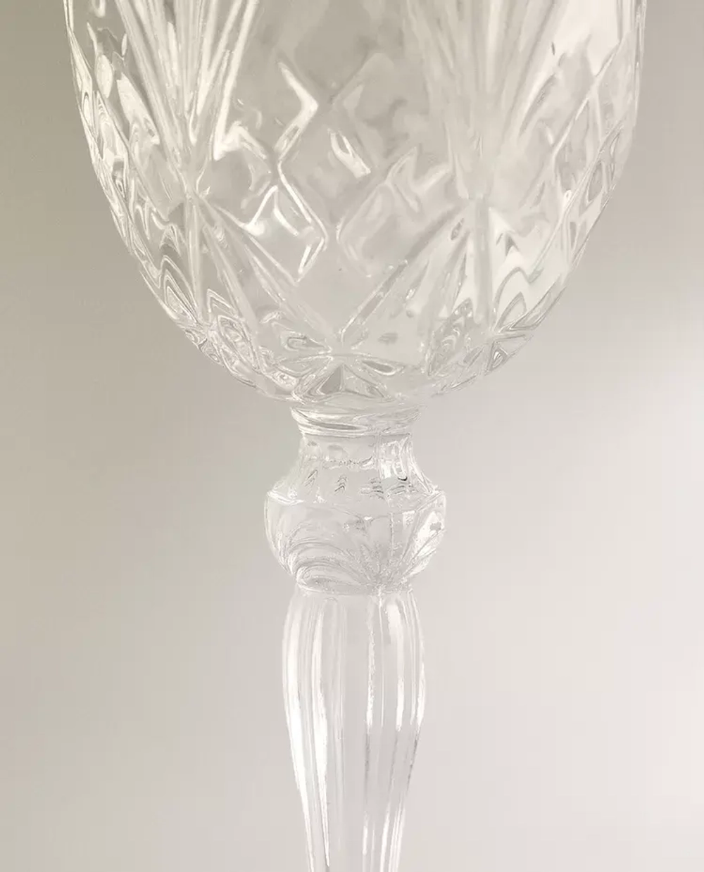 ZARA HOME БОКАЛ ИЗ ХРУСТАЛЬНОГО СТЕКЛА С ГРАВИРОВКОЙ ДЛЯ ВИНА, ПРОЗРАЧНЫЙ