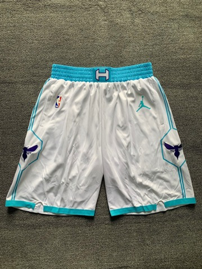Баскетбольные шорты  Charlotte Hornets