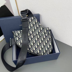Сумка через плечо Christian Dior Saddle