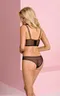 Denerys set Black