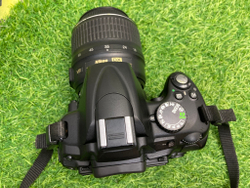 Nikon D5000 Kit 18-55mm 10.000 кадров