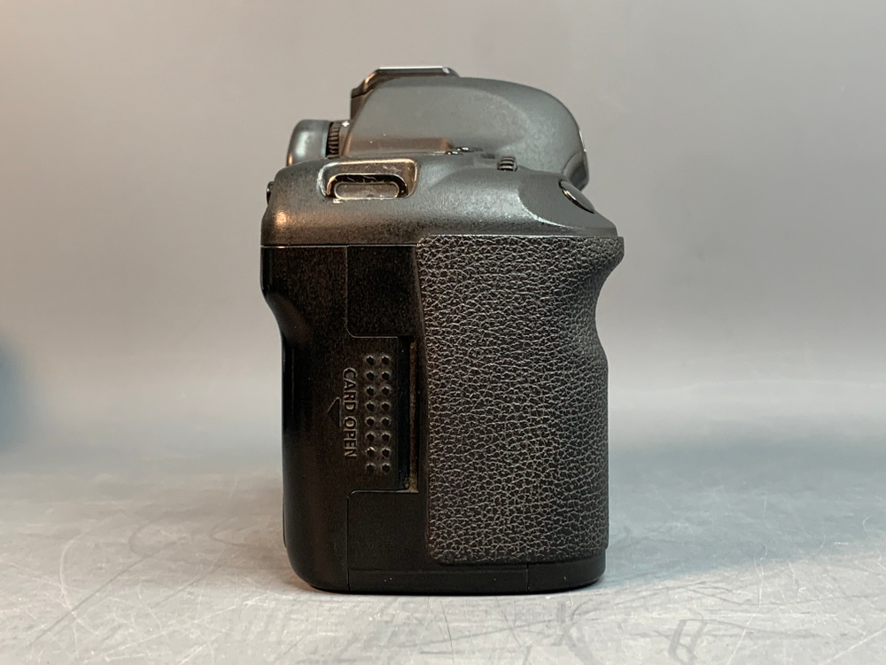 Canon EOS 5D Mark II 206.135 кадров