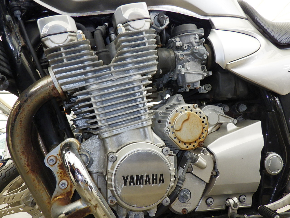 Yamaha XJR1300 2003