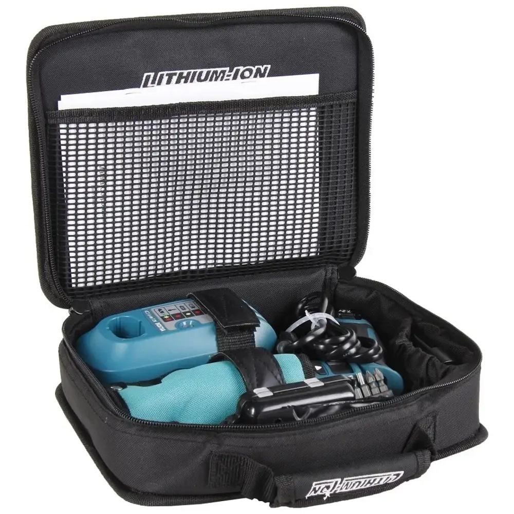 Аккумуляторная отвертка Makita TD022DSE