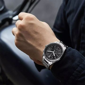 Наручные часы Citizen CA0770-81E