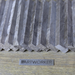 Крупный план натурального пиленного камня NS85-P серого цвета