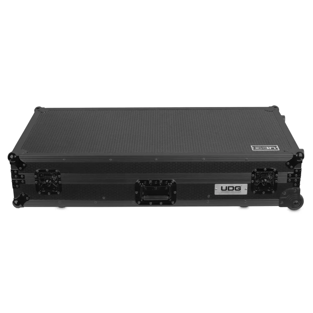 Кейс UDG Ultimate Flight Case Set Denon DJ SC5000/ X1800 Black Plus (Wheels)