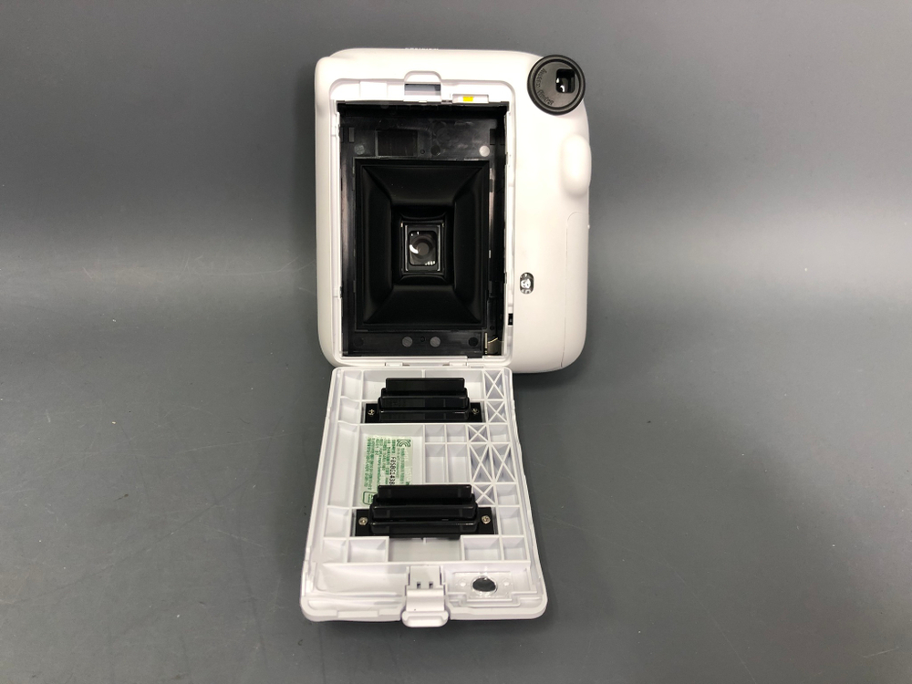 FujiFilm Instax Mini 12