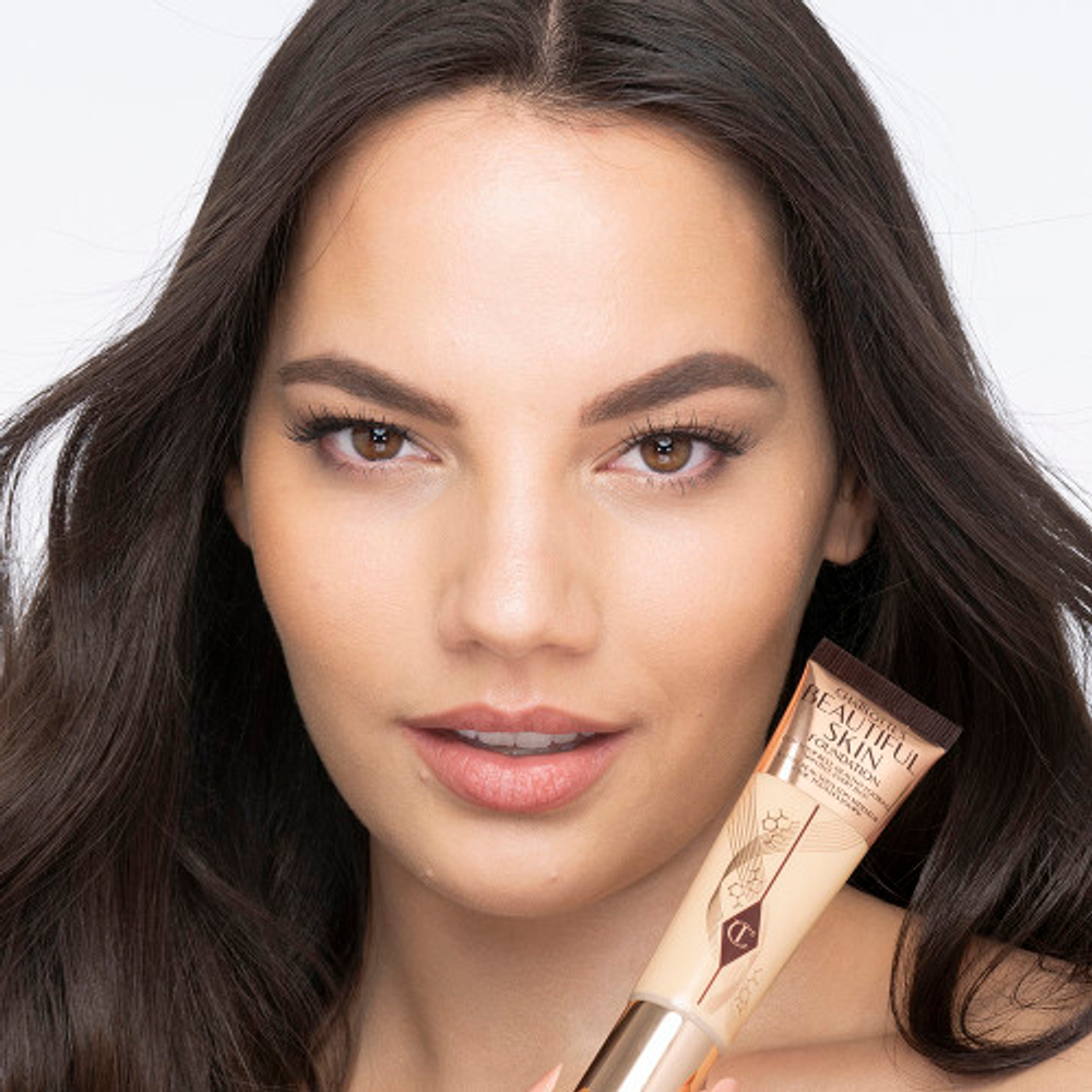 Charlotte Tilbury Charlotte's Beautiful Skin Foundation - 5 NEUTRAL