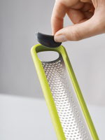 Терка для цедры с очистителем лезвия handi-zest  зеленая