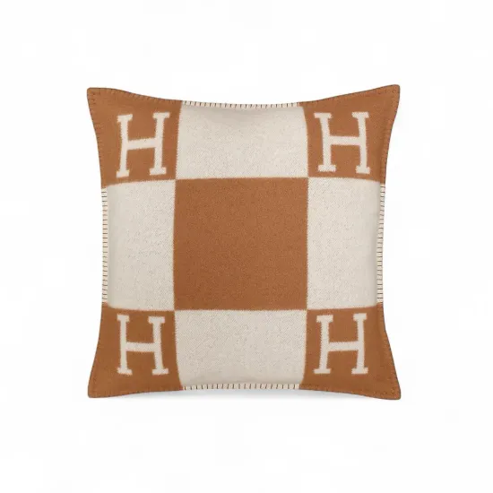 Подушка Hermes Avalon