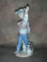 Статуэтка. Фарфор. Мальчик с гитарой и щенком. Lladro. Испания