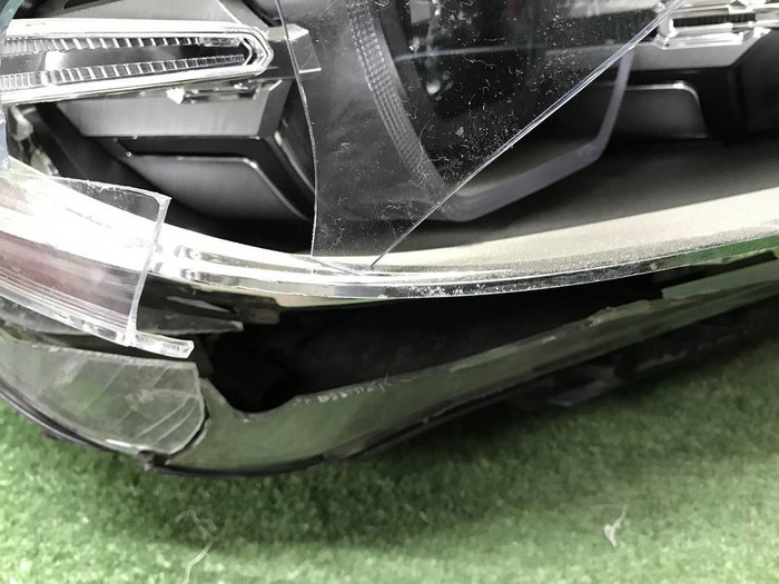 Битая Фара правая BMW X2 F39 (2017-2023) LED
