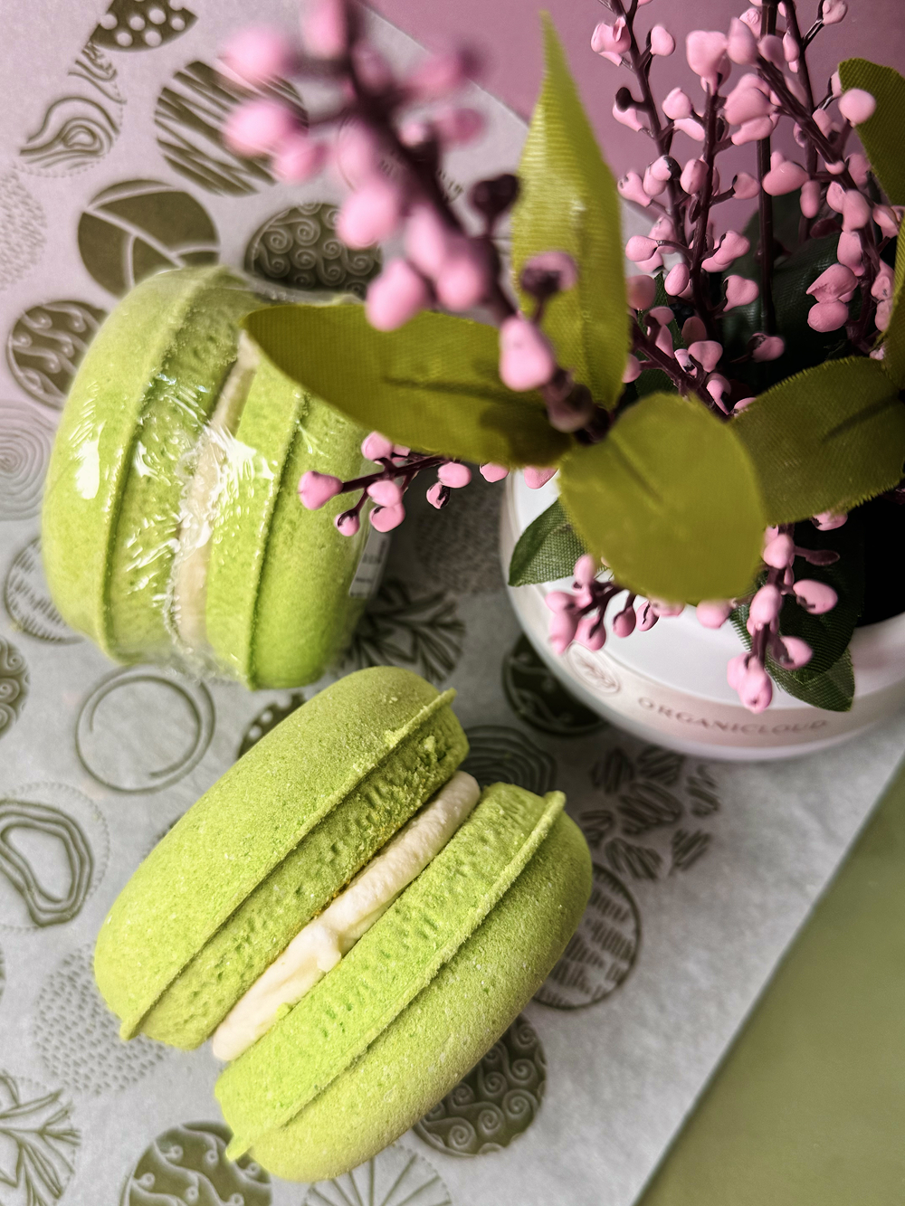 Бурлящий шар «Макарон»