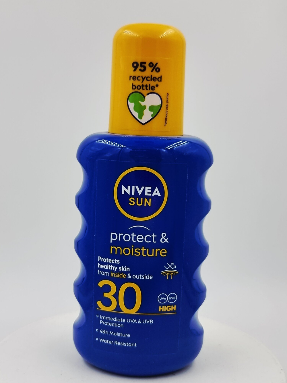 Солнцезащитный спрей NIVEA Sun Protect & Moisture SPF 30, 200 мл (Германия)