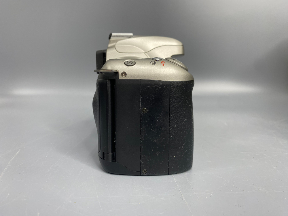 Nikon F55 kit 28-80mm