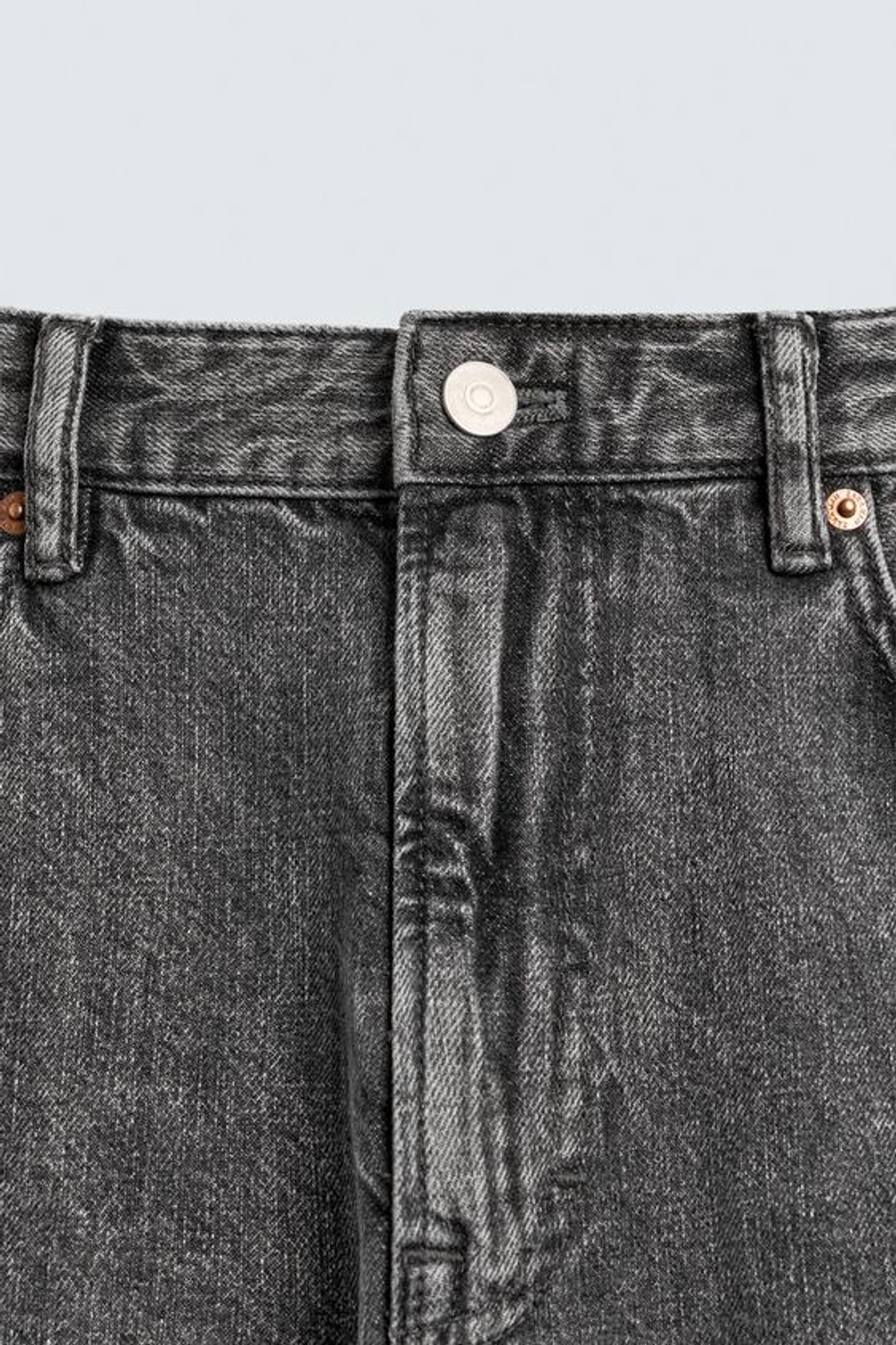 ZARA ДЖИНСЫ REGULAR FIT ОБЛЕГЧЕННЫЕ, СЕРЫЙ