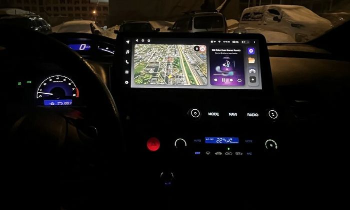 Магнитола для Honda Civic 8 4d 2005-2012 седан - Teyes LUX ONE монитор 12.3" 2K QLED на Android 10, Быстрая, CarPlay, 4G SIM-слот