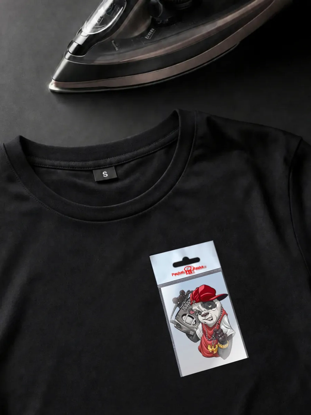 Наклейка на одежду - Панда на стиле - даёшь вайб