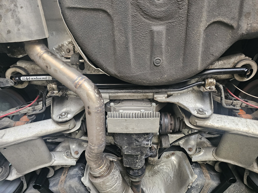 Усилитель жесткости задний нижний BMW E39 (ПОД ЗАКАЗ)