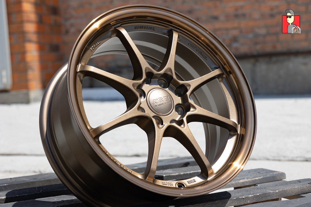 Комплект дисков Rays CE28 YL8890 16x7 et35 4x100/4x114.3