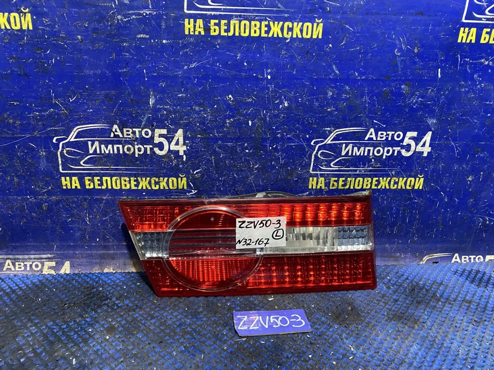 Вставка багажника левая TOYOTA VISTA 1999