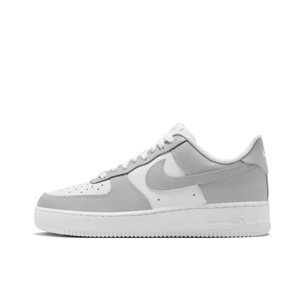 alt="Nike Air Force 1 07 Light Smoke Grey White FD9763-101 белые с серыми вставками вид сбоку на белом фоне