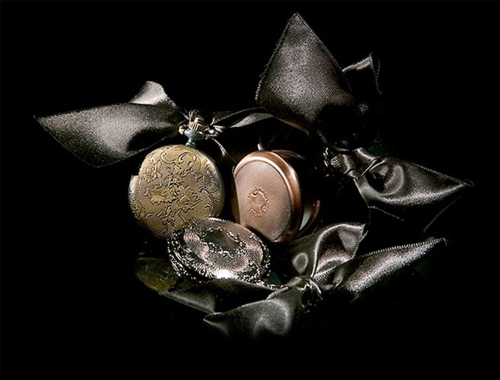 DL and Co Timeless: Cassis Pocket Watch