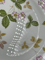 Тарелка 27,5см Wedgwood, Wild Strawberry