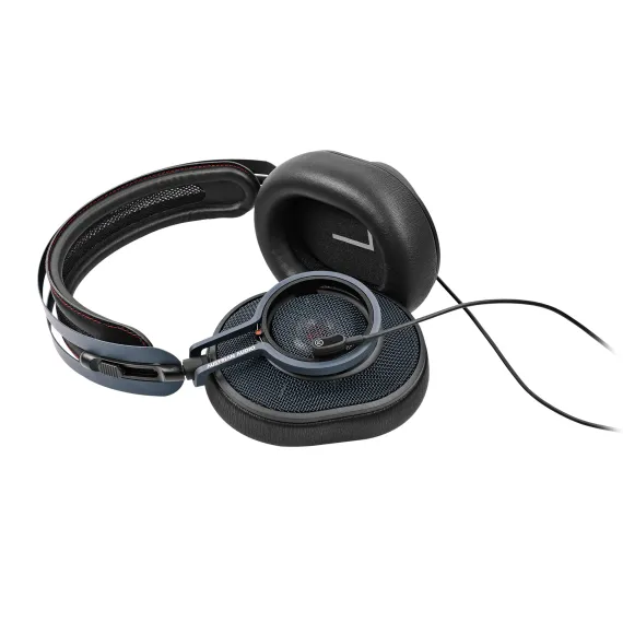 Austrian Audio The Composer Black