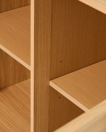 Комод Onix с отделкой из дубового шпона натурального оттенка, 100 x 80 см