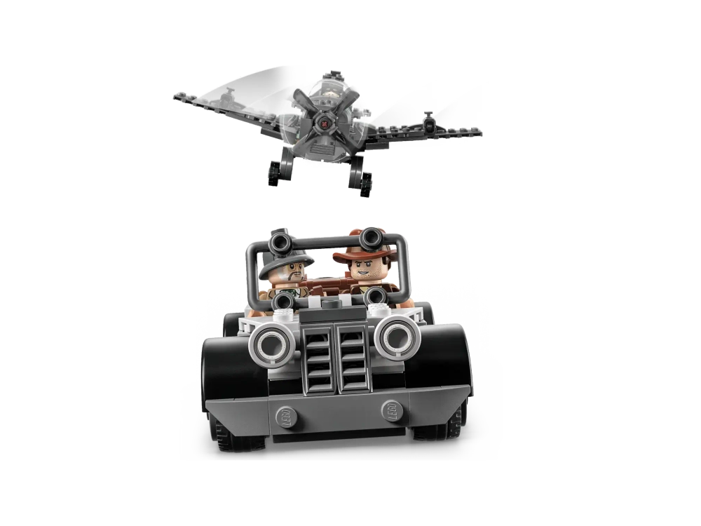 Конструктор LEGO Indiana Jones 77012 Погоня за истребителем на самолете