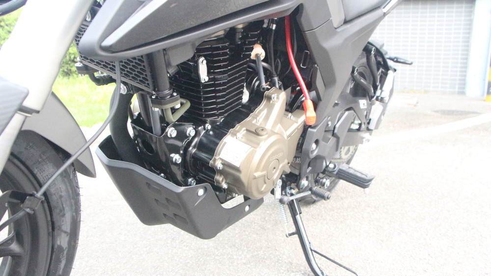 Мотоцикл Loncin CR4 II