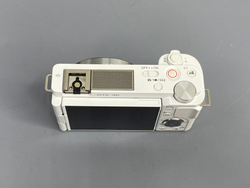 Sony ZV-E10 Kit 16-50mm 5.000 кадров