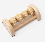 Массажёр для ног «Ножное счастье», 13.5×8×5 см, 4 колеса с шипами, деревянный