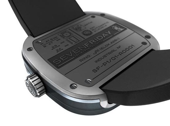 Наручные часы SEVENFRIDAY P1-01 Essense
