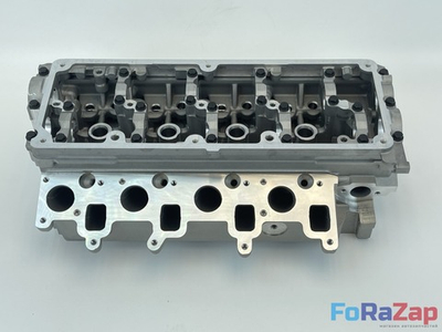 Головка блока цилиндров (голая) VAG 1.6 TDI 03L103351B