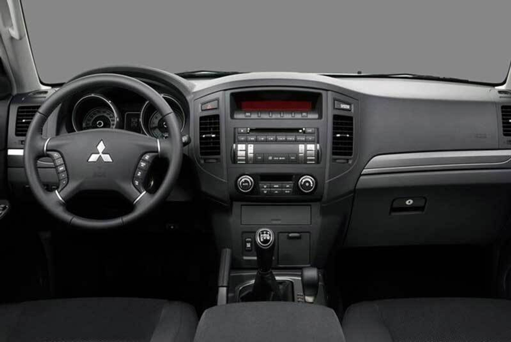 Topway TS10 4+32GB 8 ядер для Mitsubishi Pajero IV 2006-2014