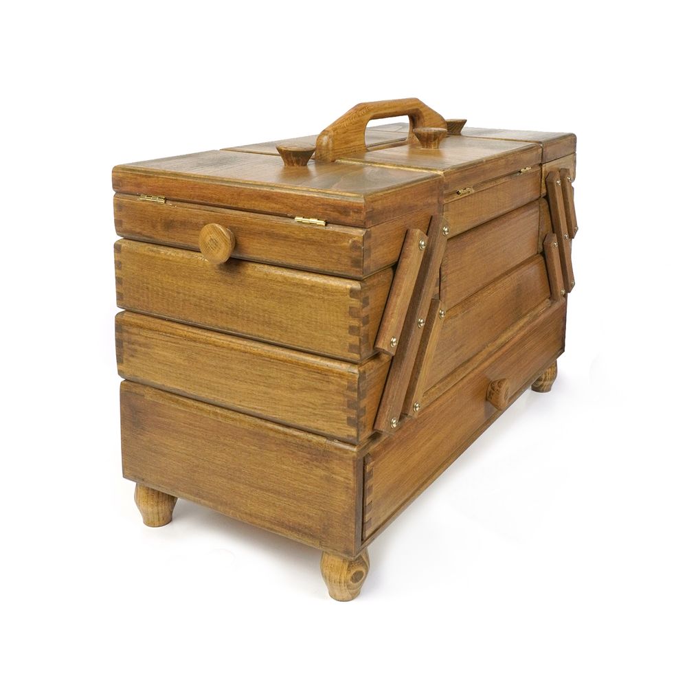 Шкатулка для рукоделия Aumueller 45х24х32 см, 4 этажа, коричневый Шкатулка для рукоделия Aumueller 45х24х32 см, 4 этажа, коричневый