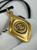Кулон Chanel