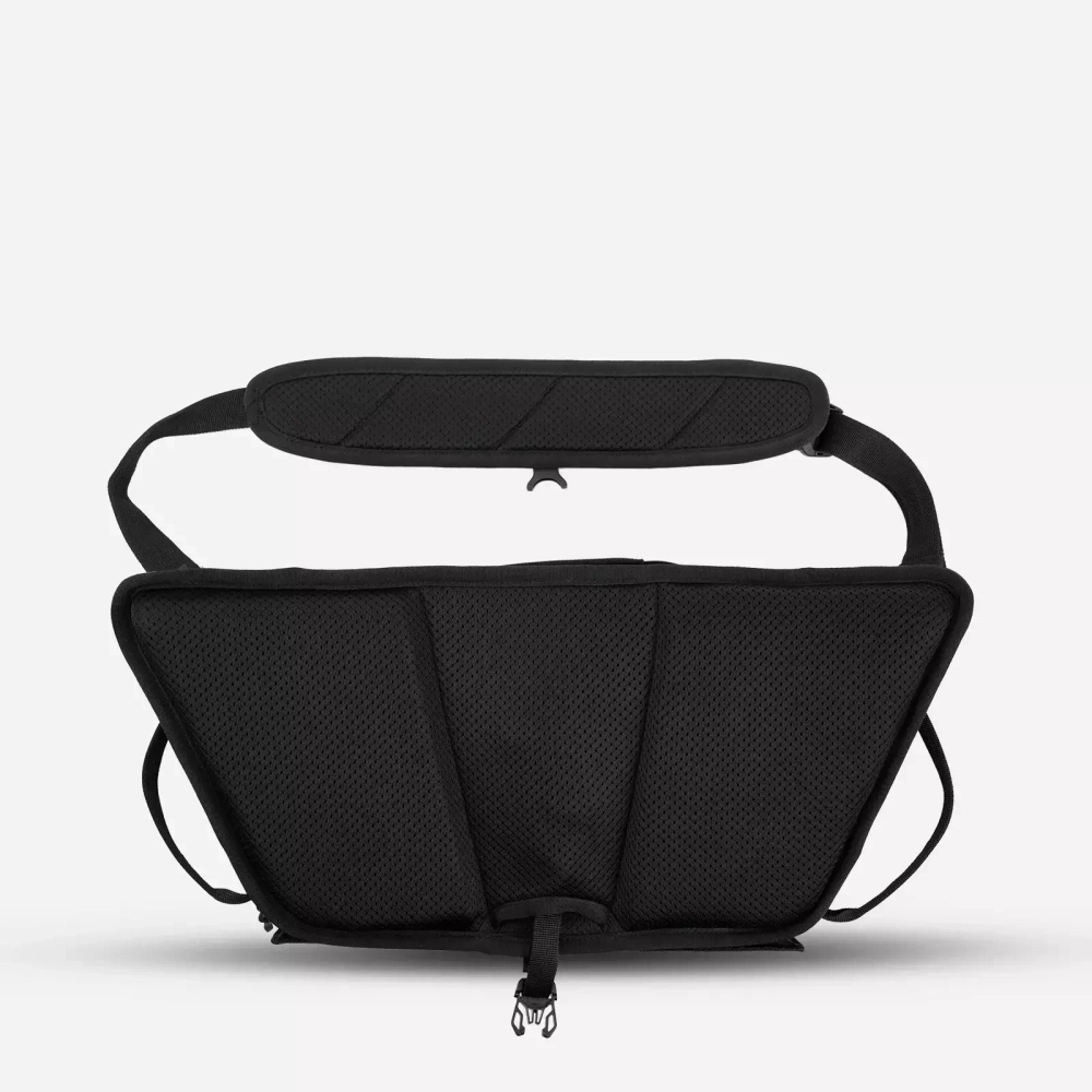 Сумка Wandrd Rogue Sling 9L