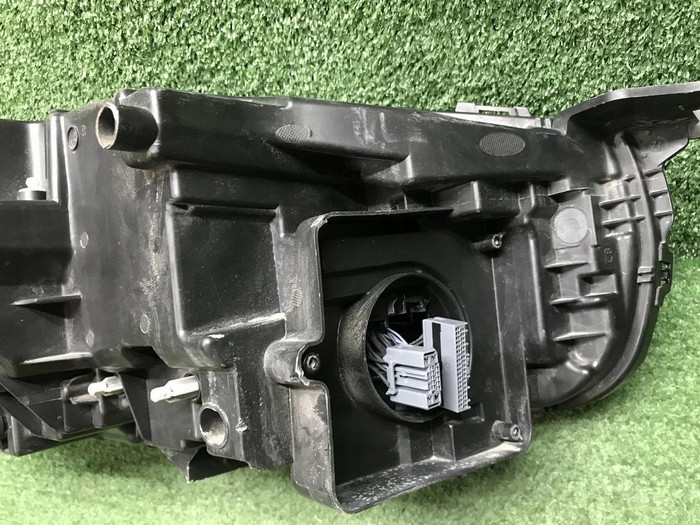 Фара левая Volvo XC90 2 (14-19) Full LED