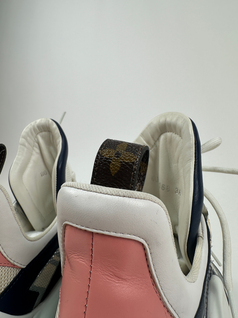 Кроссовки Louis Vuitton