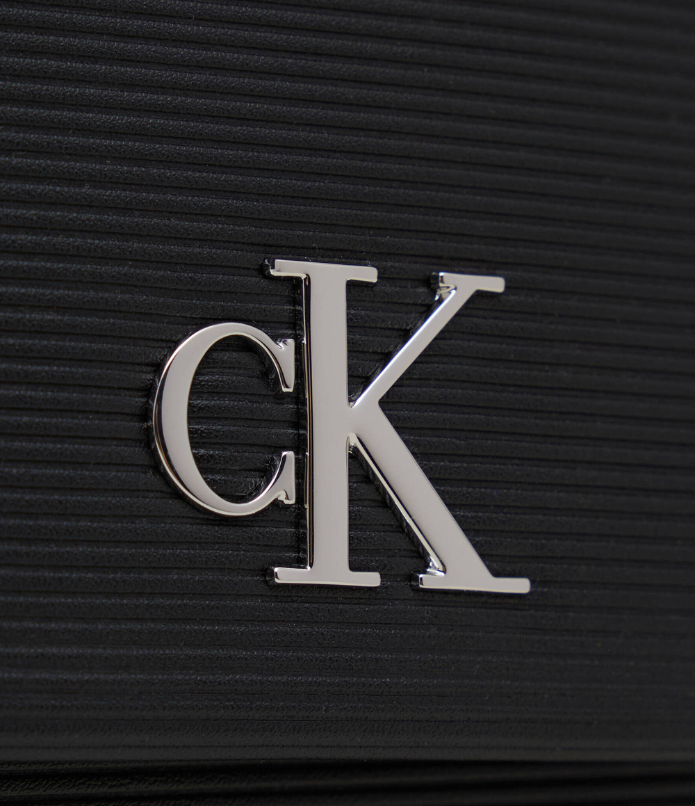 Сумка через плечо CALVIN KLEIN JEANS - черный(K60K611214)