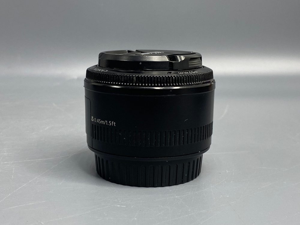 Canon EF 50mm f/1.8 II