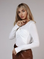 Лонгслив с узлом